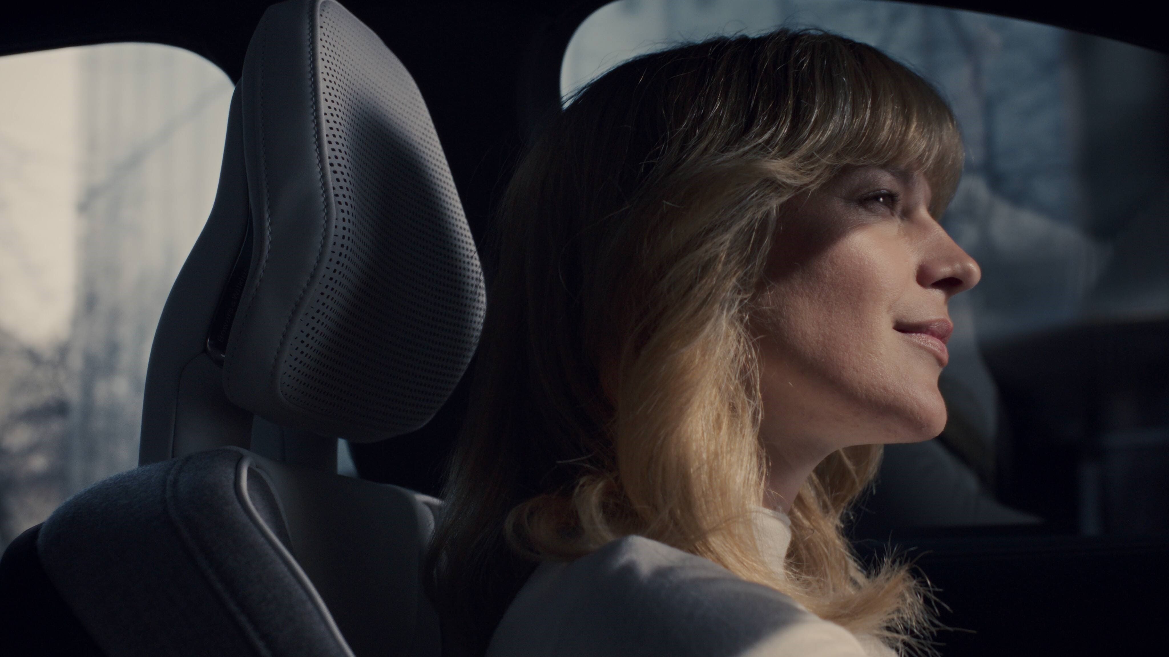 Система розуміння водія Volvo EX90 